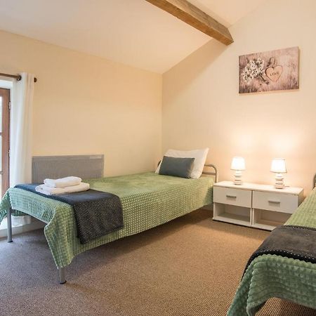 Lovely Home In Nanclars With Kitchen Εξωτερικό φωτογραφία